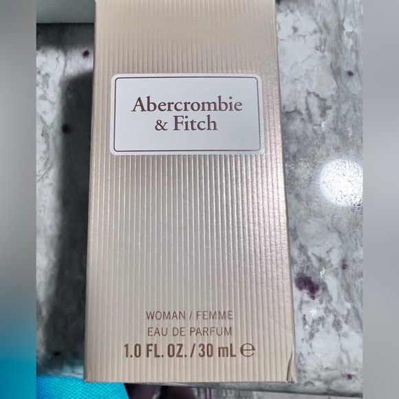 Abercrombie & Fitch Bath & Body Abercrombie Fitchfirst Instinct Sheer Eau De Parfum For
